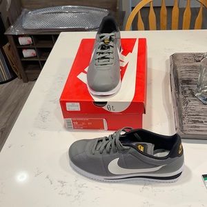 Nike Cortez ultra Wore one time at home